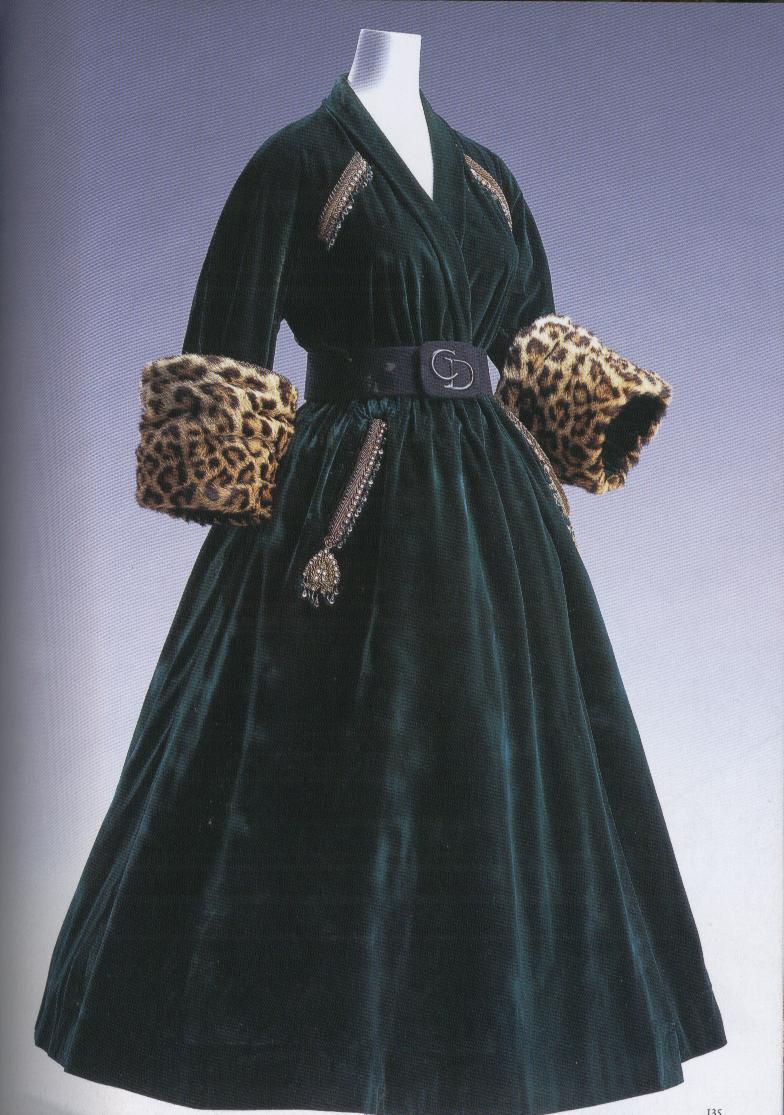 C.Dior, black velvet new Look robe manteaux, 1947,p.c.