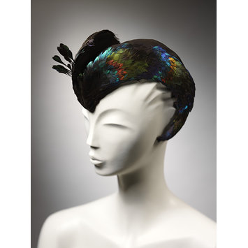 Caroline Reboux, feather hat suede base, 1946, V&A